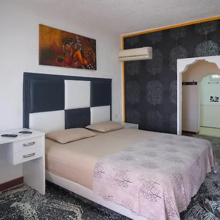 Hotel Imren's