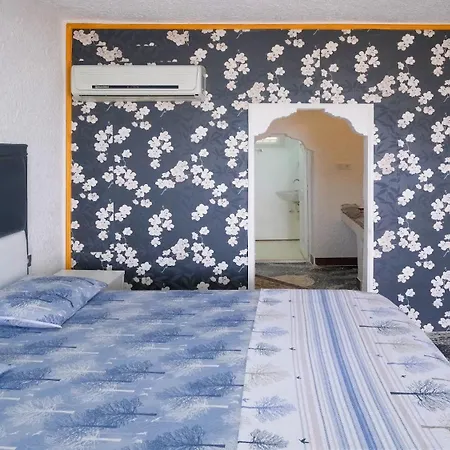 Hotel Imren's