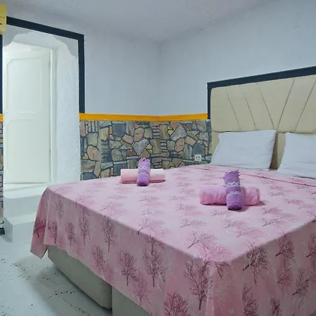 Imren's Hotel